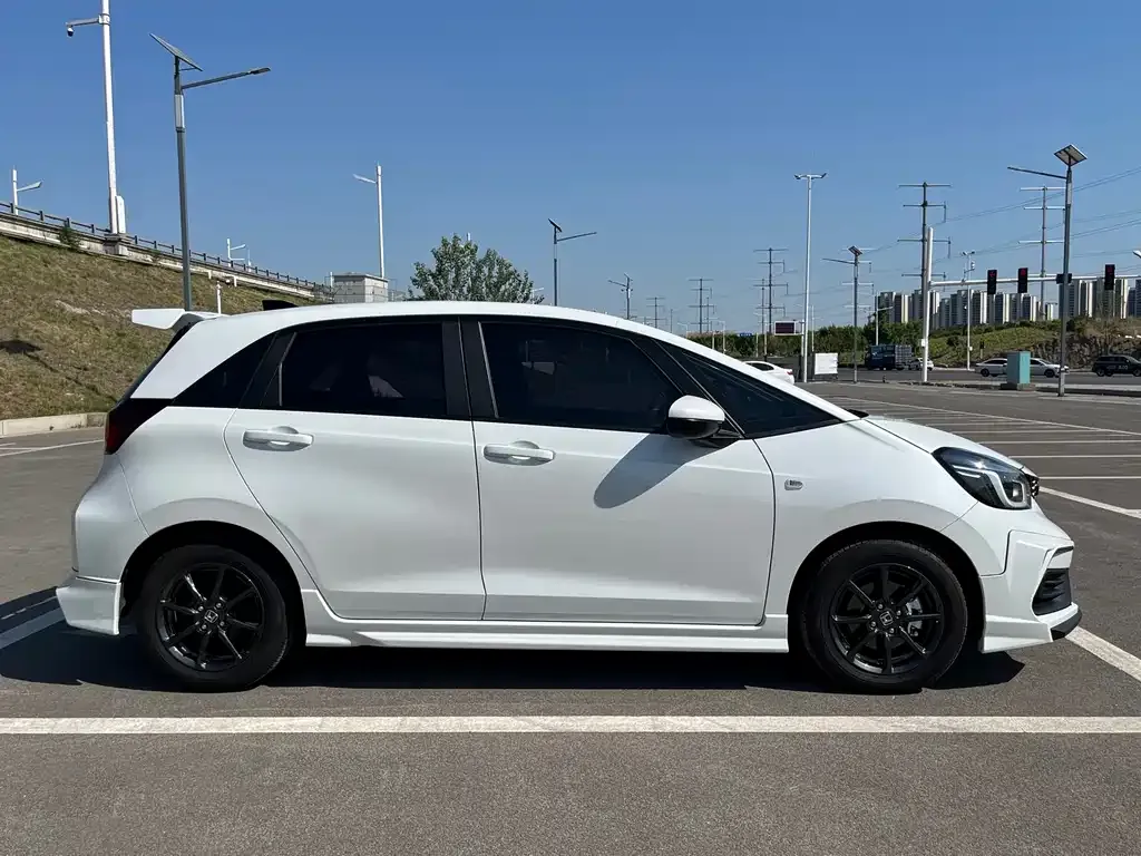 Honda Fit 2024 из CN, фото 3