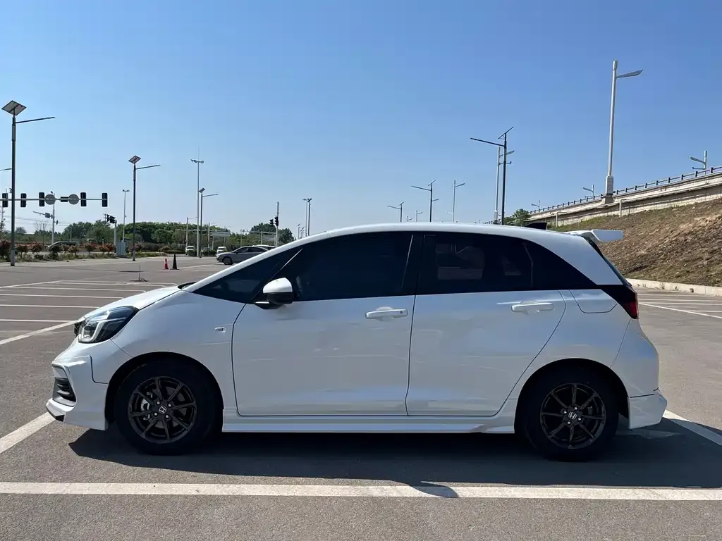 Honda Fit 2024 из CN, фото 10