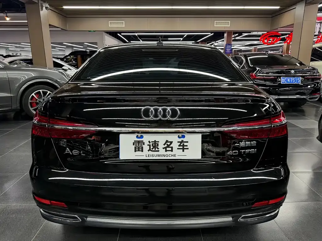 Audi A6L — фото 2