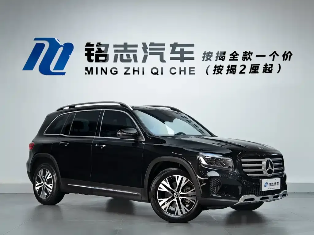 Mercedes-Benz GLB — фото 2