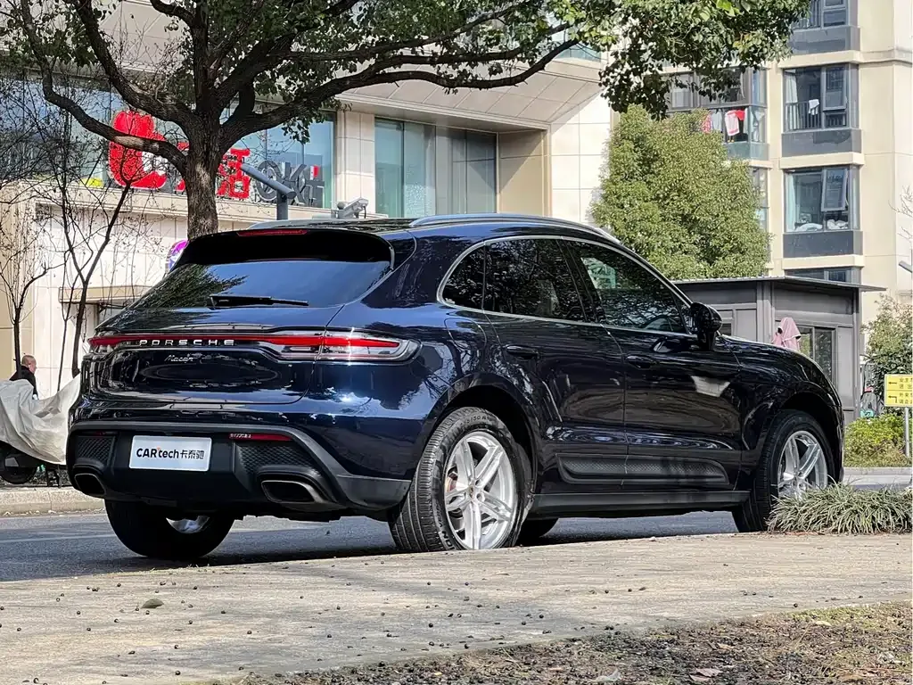 Porsche Macan — фото 5