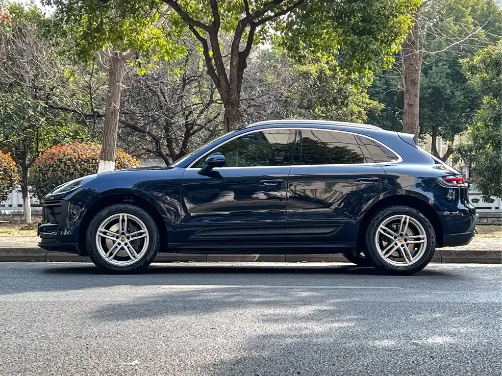 Porsche Macan — фото 9