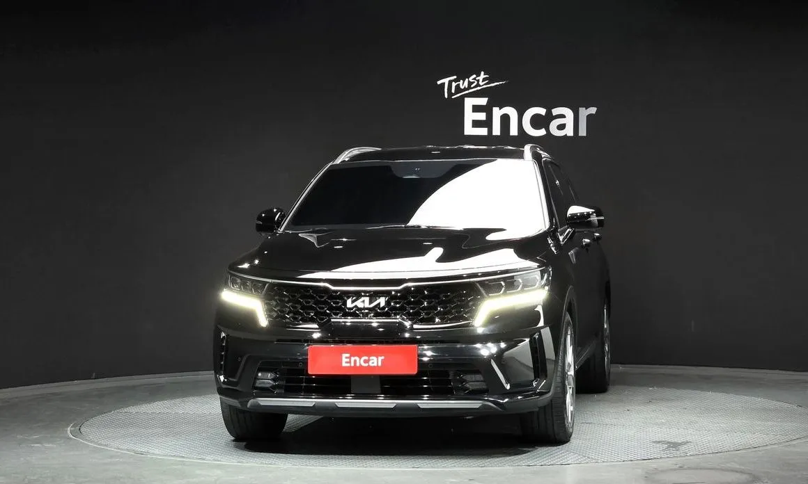 Kia Sorento — фото 5