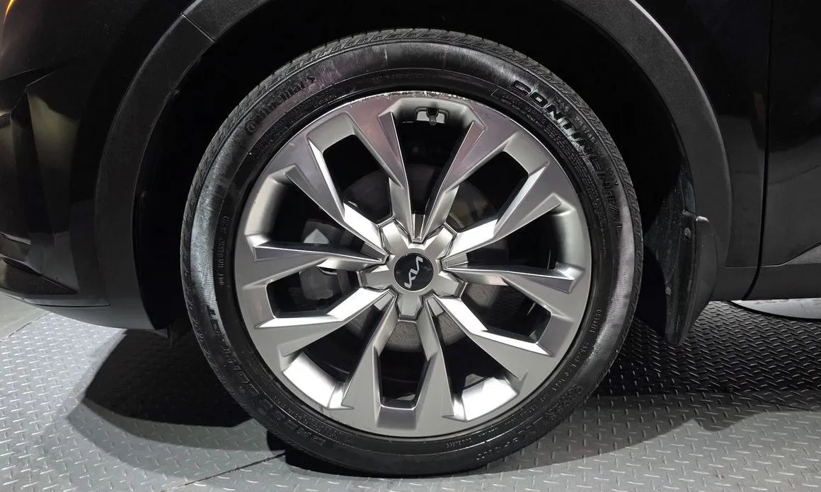 Kia Sorento — фото 2