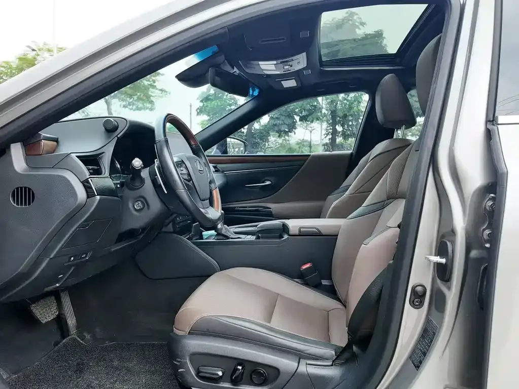 Lexus ES 2022 из CN, фото 3