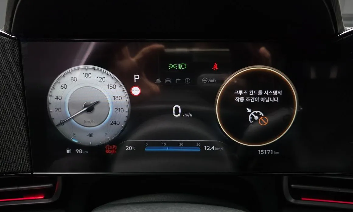 Hyundai AVANTE — фото 2