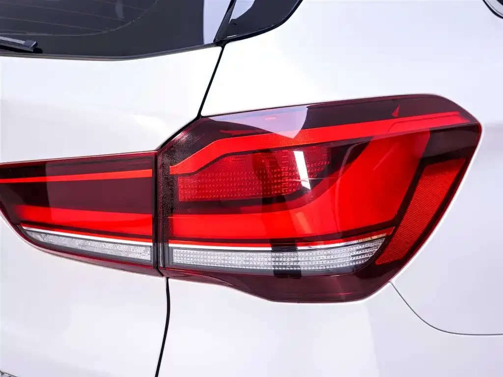 BMW X1 2023 из CN, фото 10