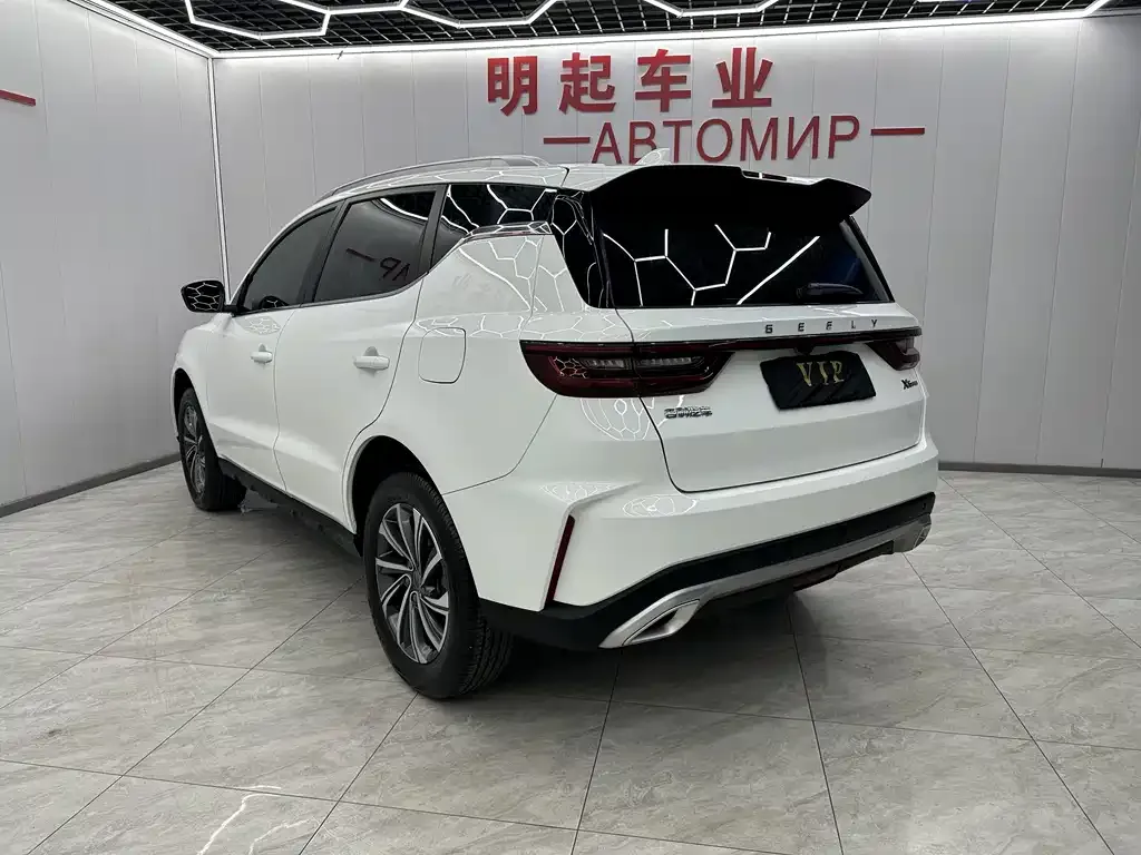 Geely Vision X6 — фото 3