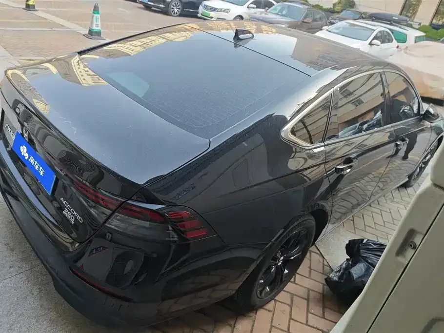 Honda Accord — фото 6