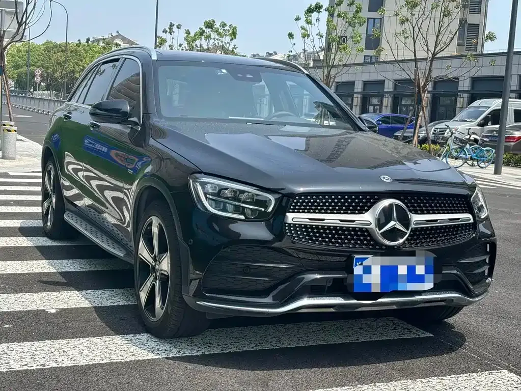 Mercedes-Benz GLC — фото 10