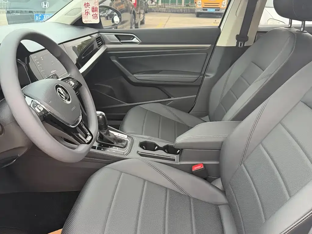 Volkswagen Lavida 2021 из CN, фото 9