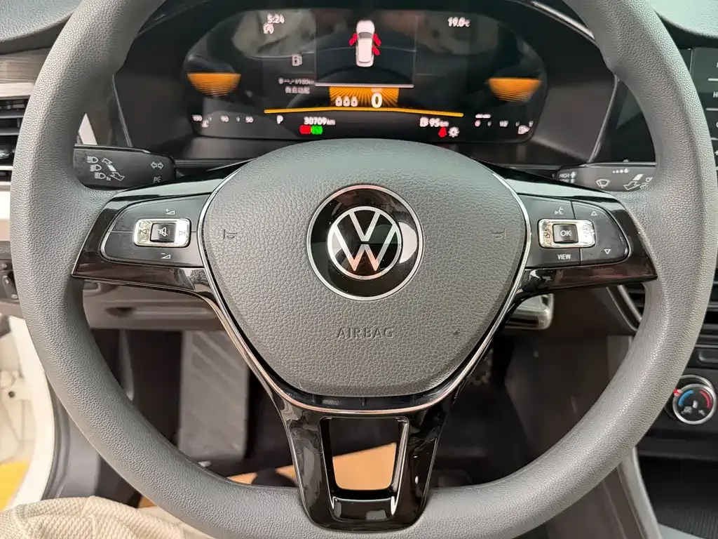 Volkswagen Lavida 2021 из CN, фото 7