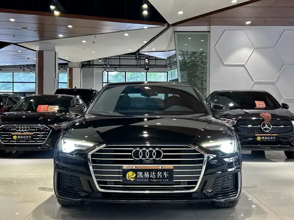Audi A6L — фото 7