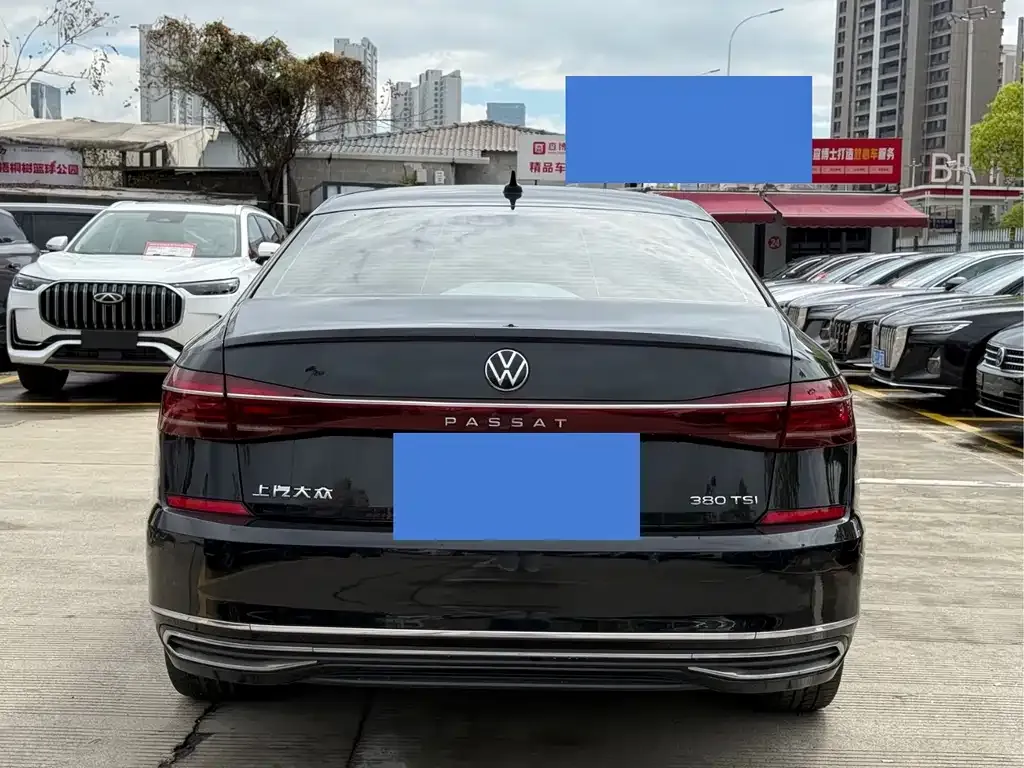 Volkswagen Passat — фото 9