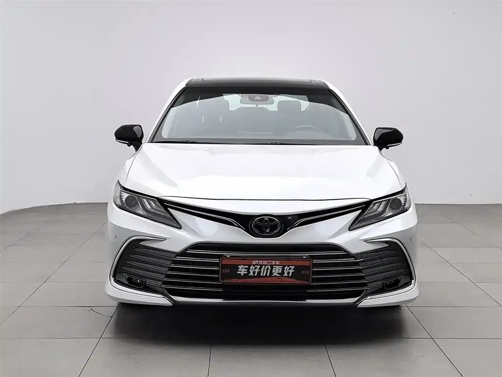 Toyota Camry 2023 из CN, фото 4