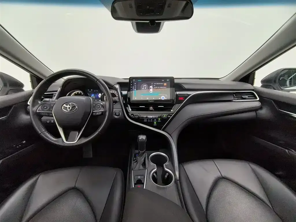 Toyota Camry 2023 из CN, фото 6