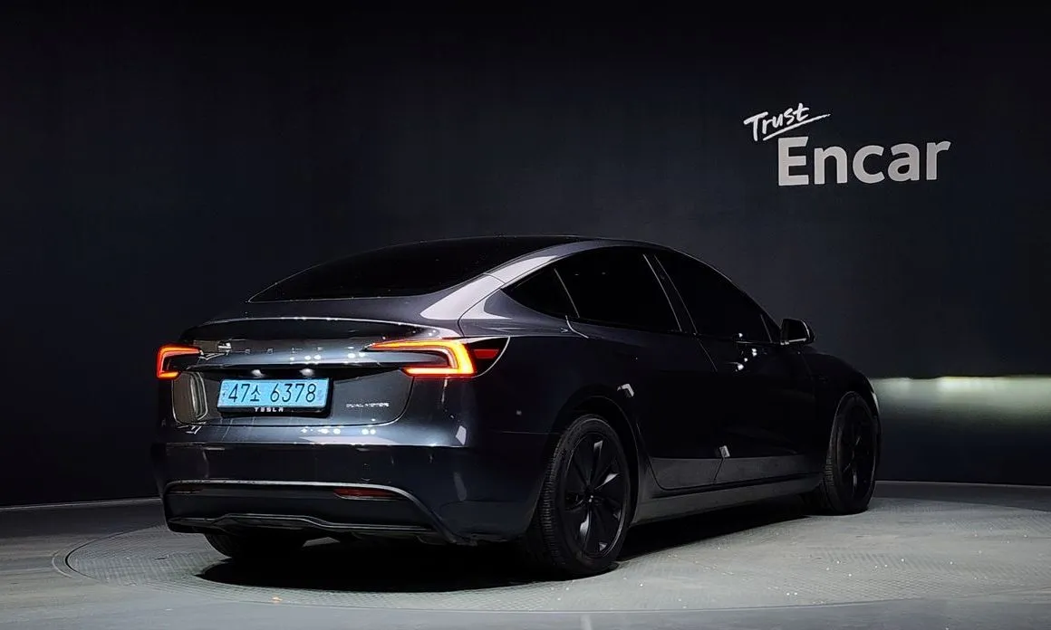 Tesla Model 3 — фото 6