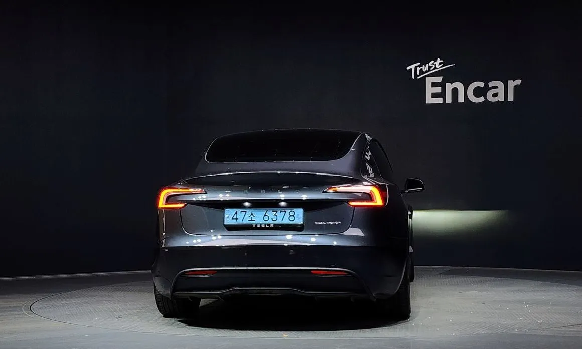 Tesla Model 3 — фото 2