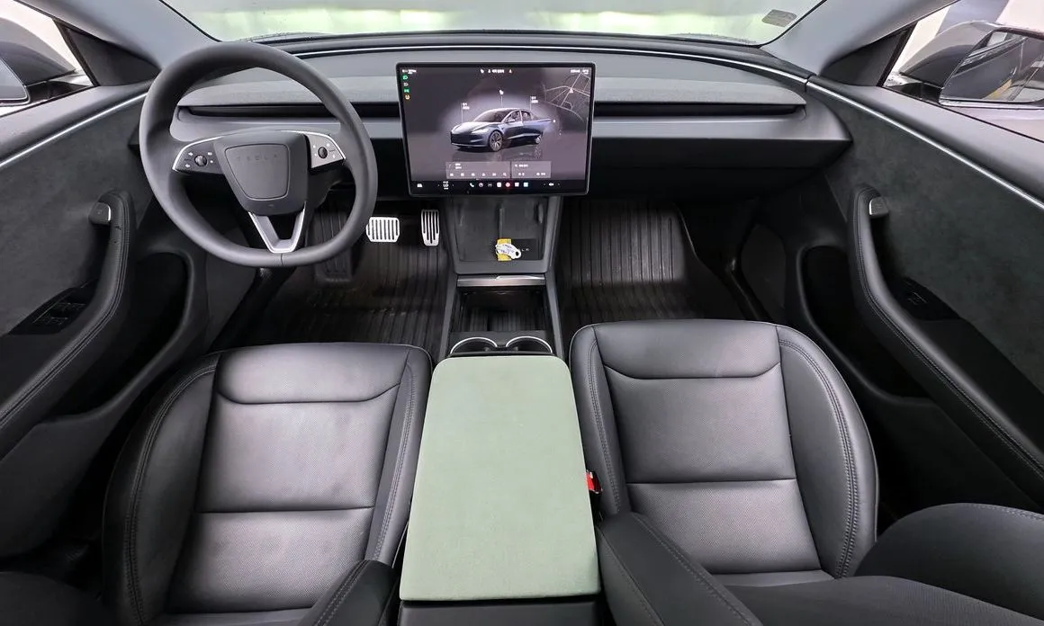 Tesla Model 3 — фото 9