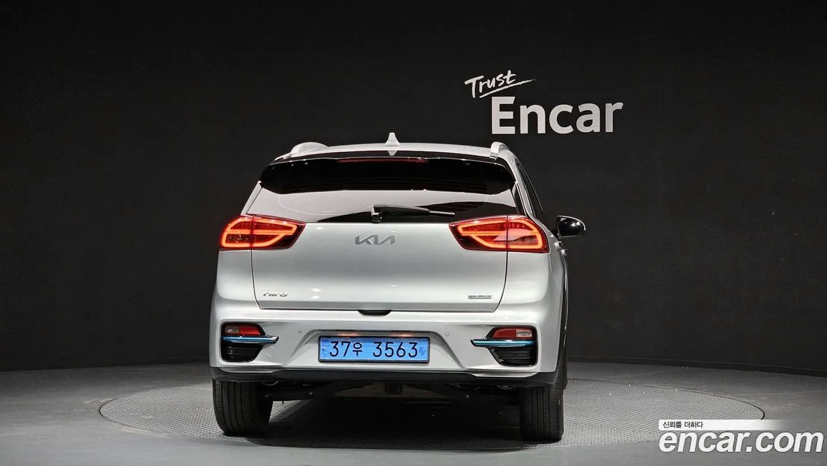 Kia Niro — фото 3
