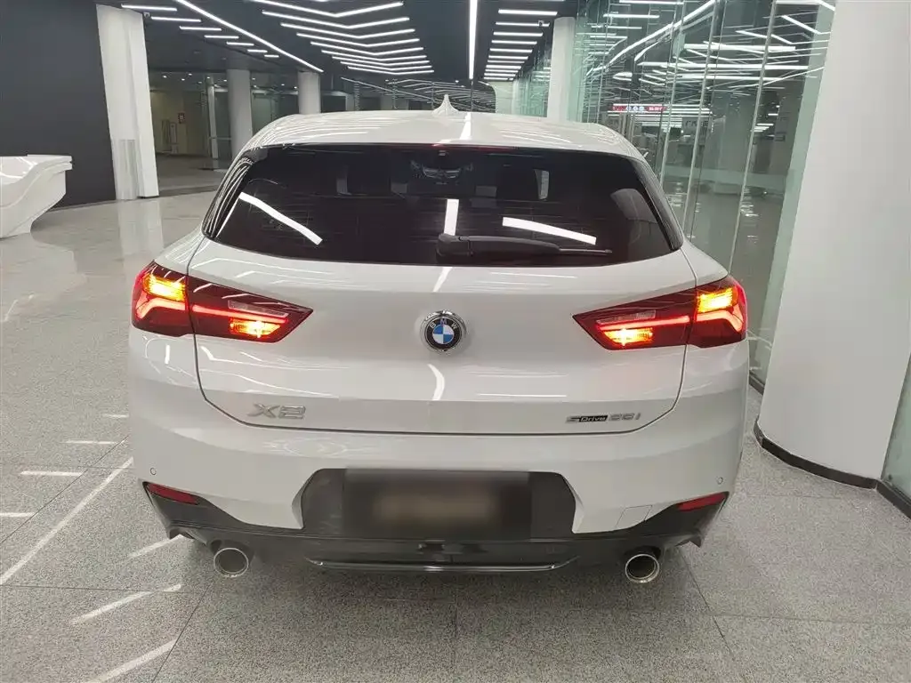 BMW X2 — фото 7