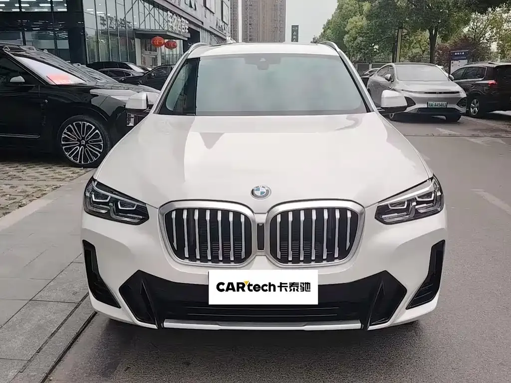 BMW X3 — фото 2