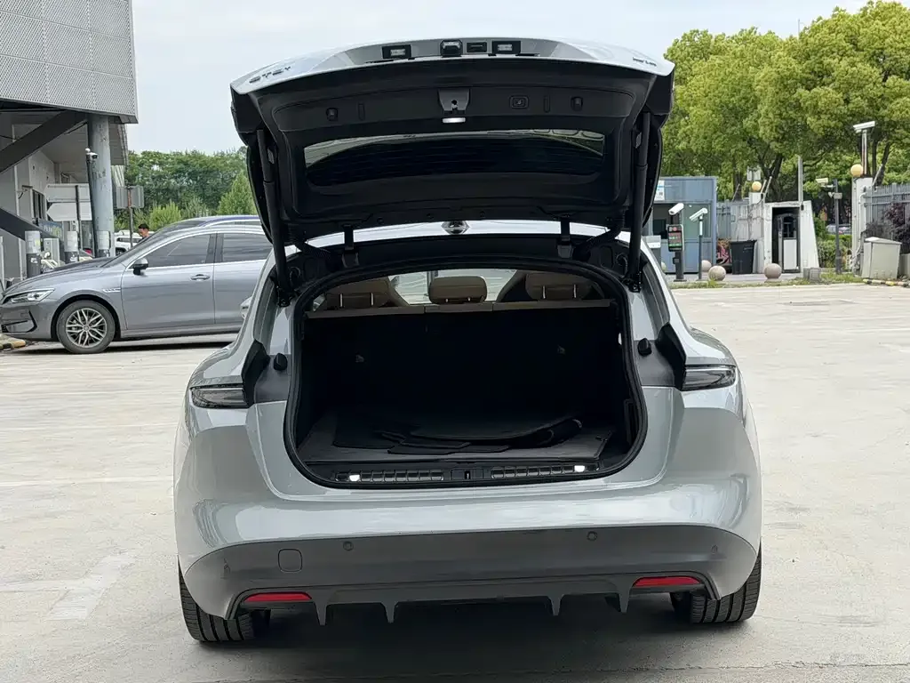 NIO ET5T 2024 из CN, фото 4