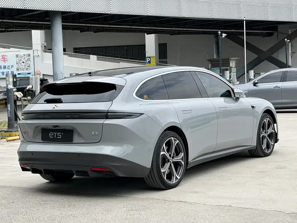 NIO ET5T 2024 из CN, фото 10