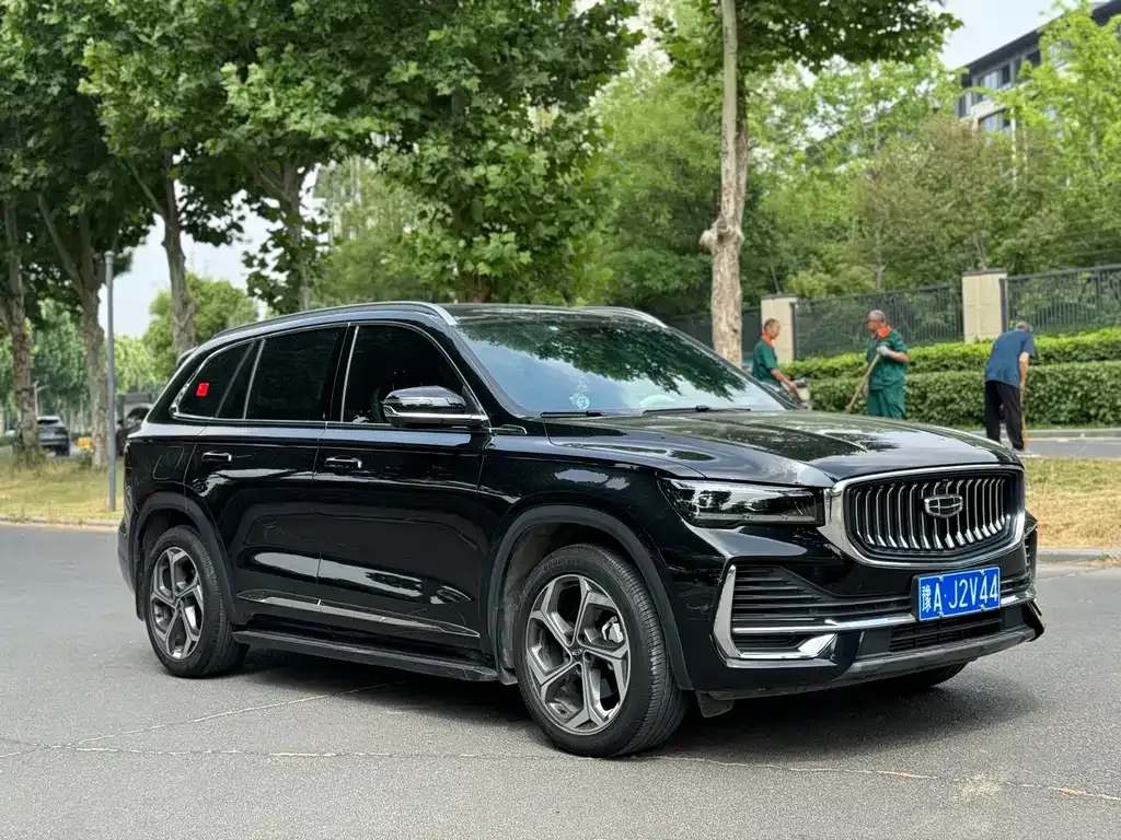 Geely Xingyue L — фото 1