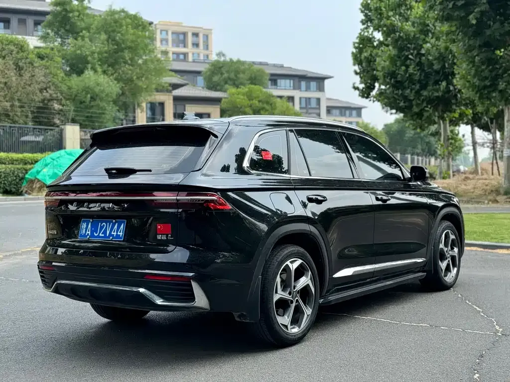 Geely Xingyue L — фото 4