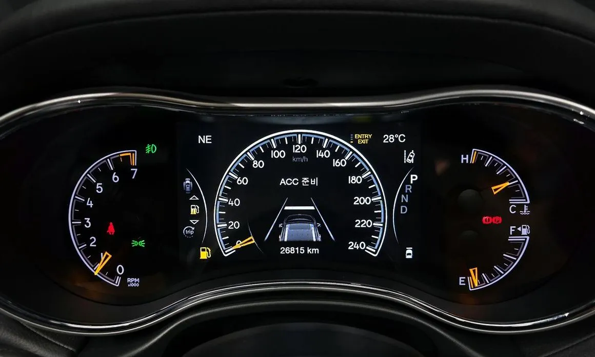 Jeep Cherokee 2021 из KR, фото 3