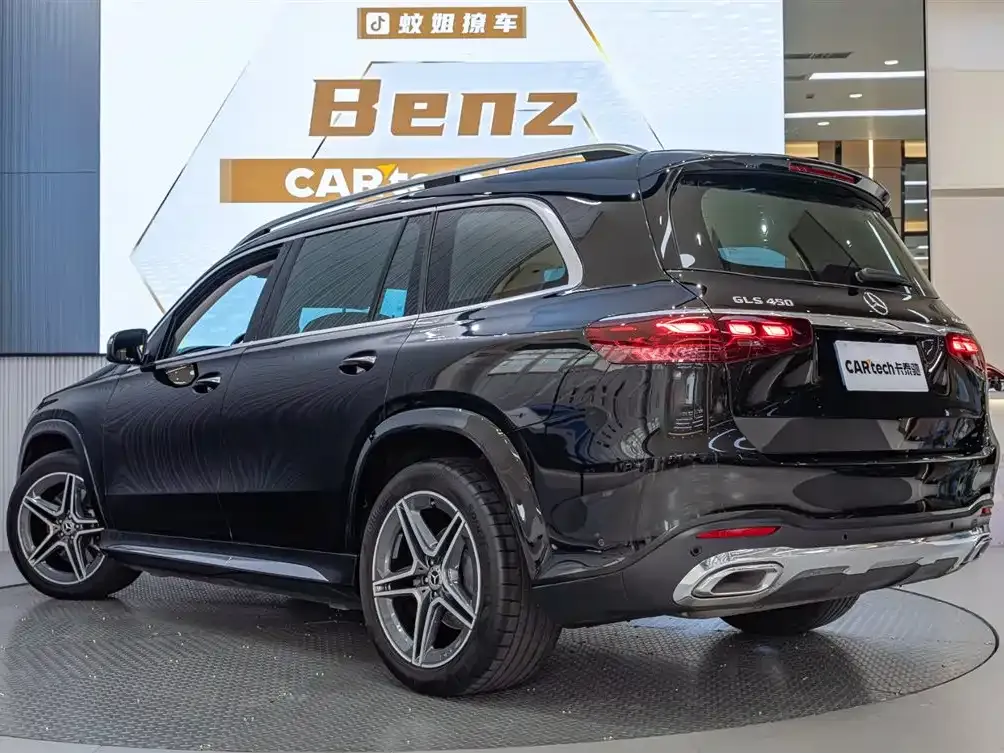 Mercedes-Benz GLS — фото 10