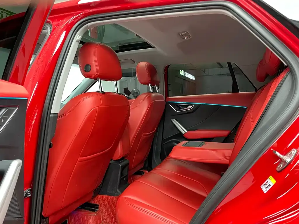 Audi Q2L 2021 из CN, фото 9