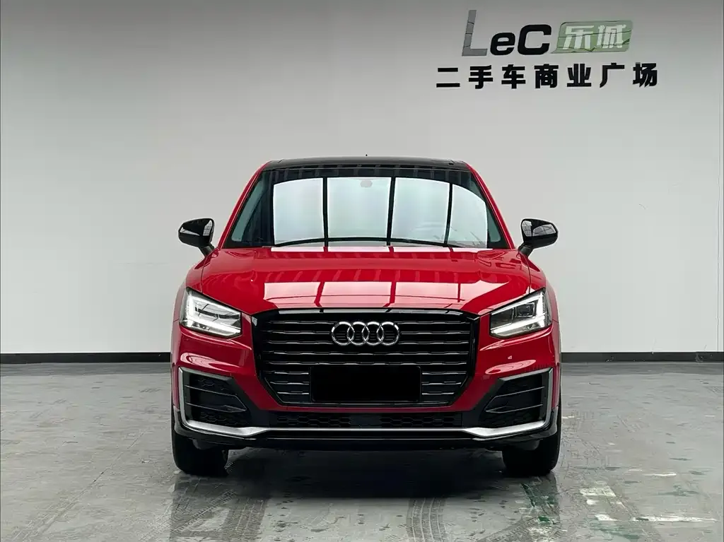 Audi Q2L 2021 из CN, фото 2