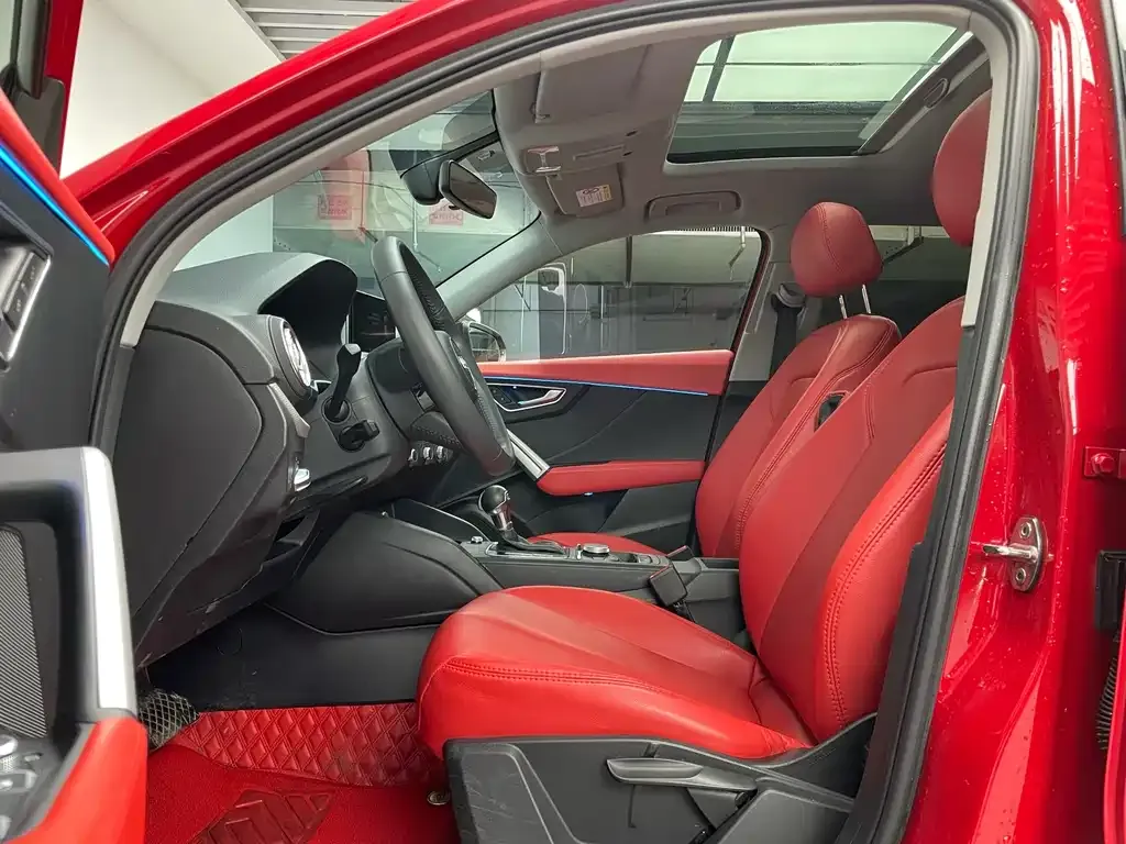Audi Q2L 2021 из CN, фото 8