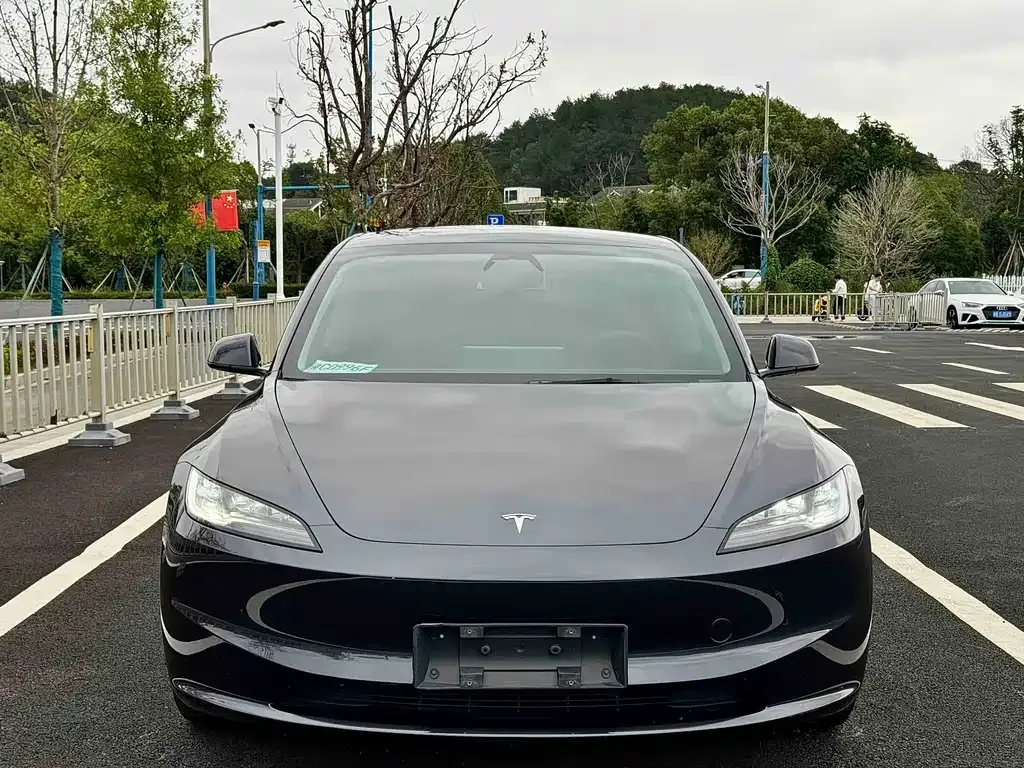Tesla Model 3 2024 из CN, фото 8