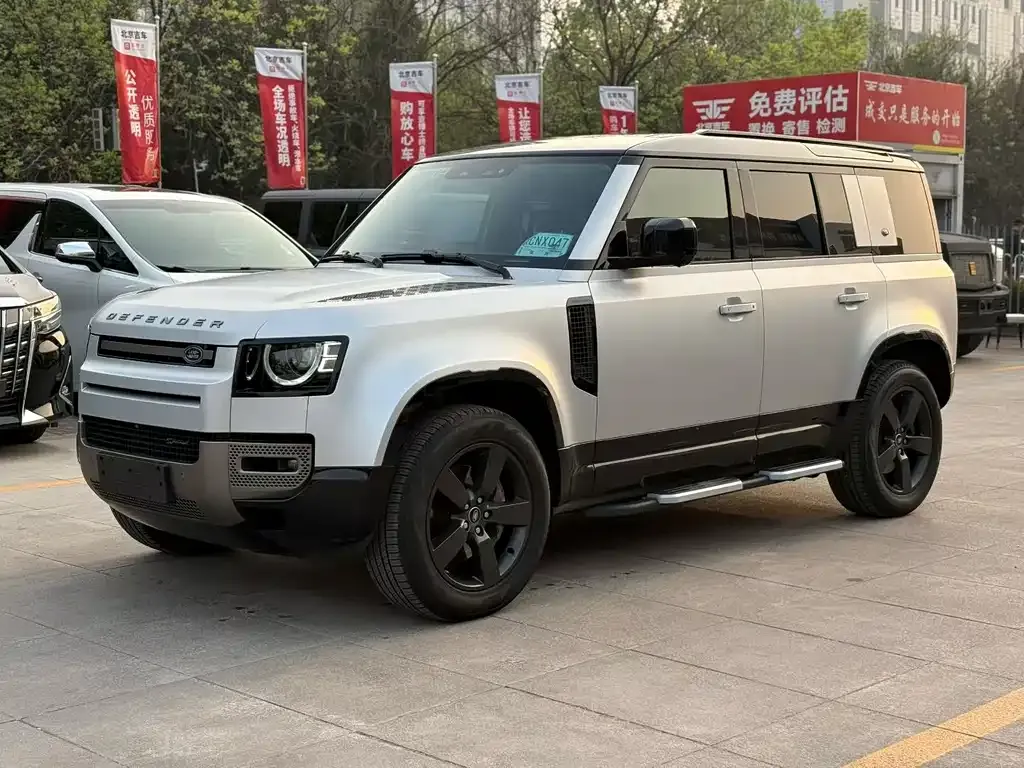 Land Rover Defender — фото 2
