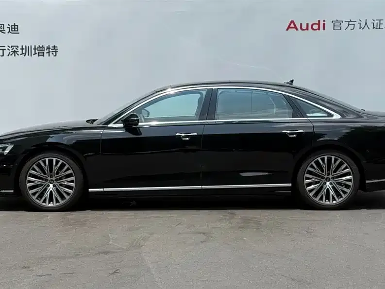 Audi A8 — фото 6