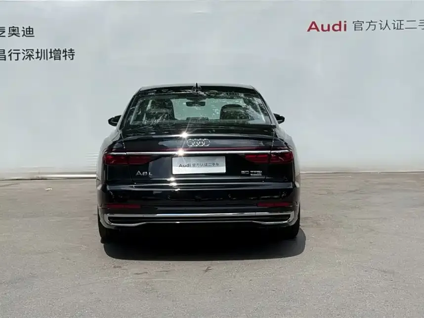 Audi A8 — фото 4