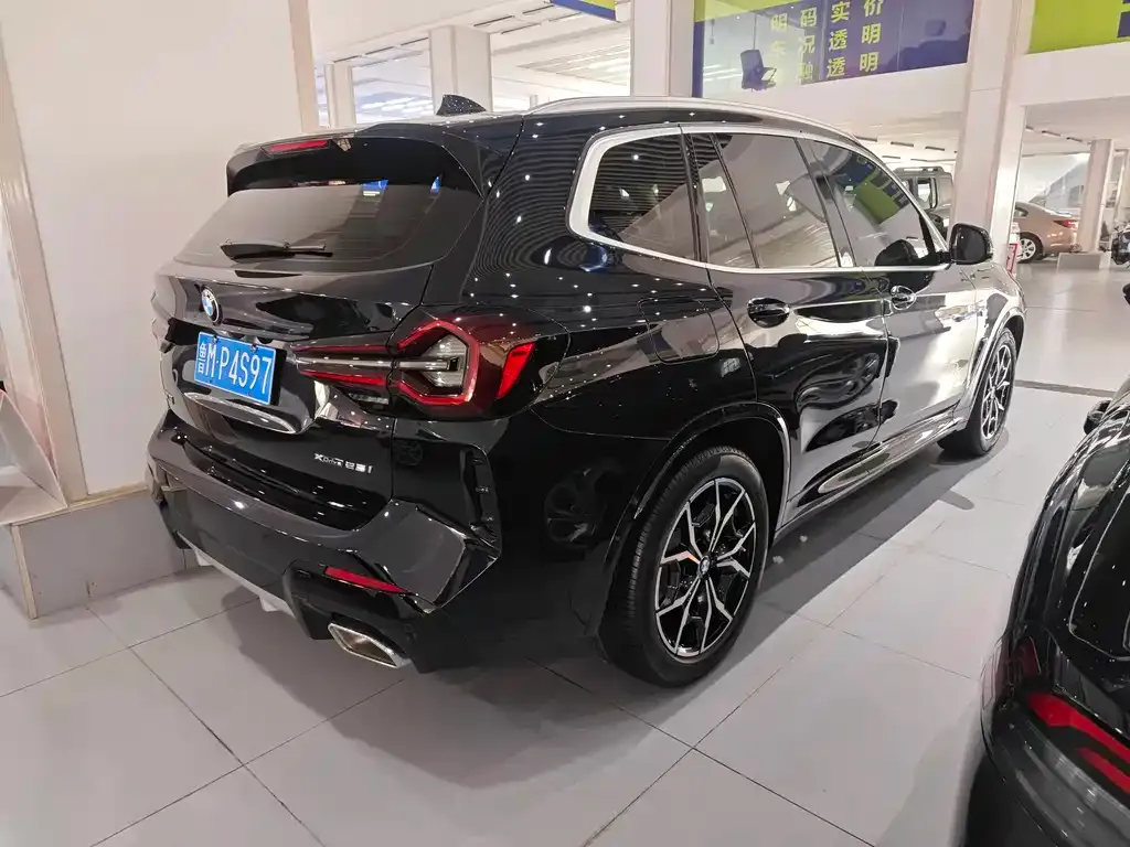 BMW X3 — фото 3