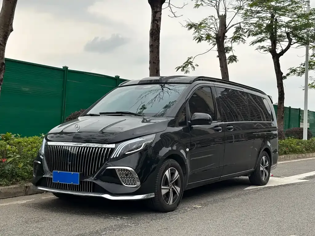 Mercedes-Benz Vito — фото 1
