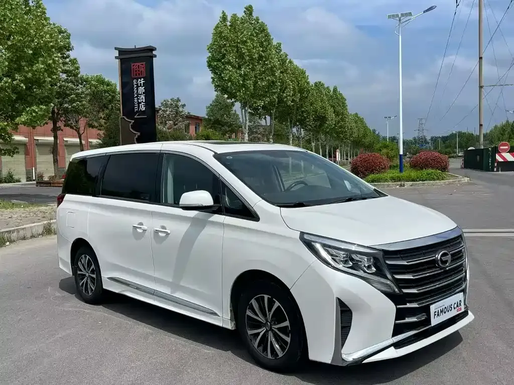 GAC Motor Trumpchi M8 — фото 2