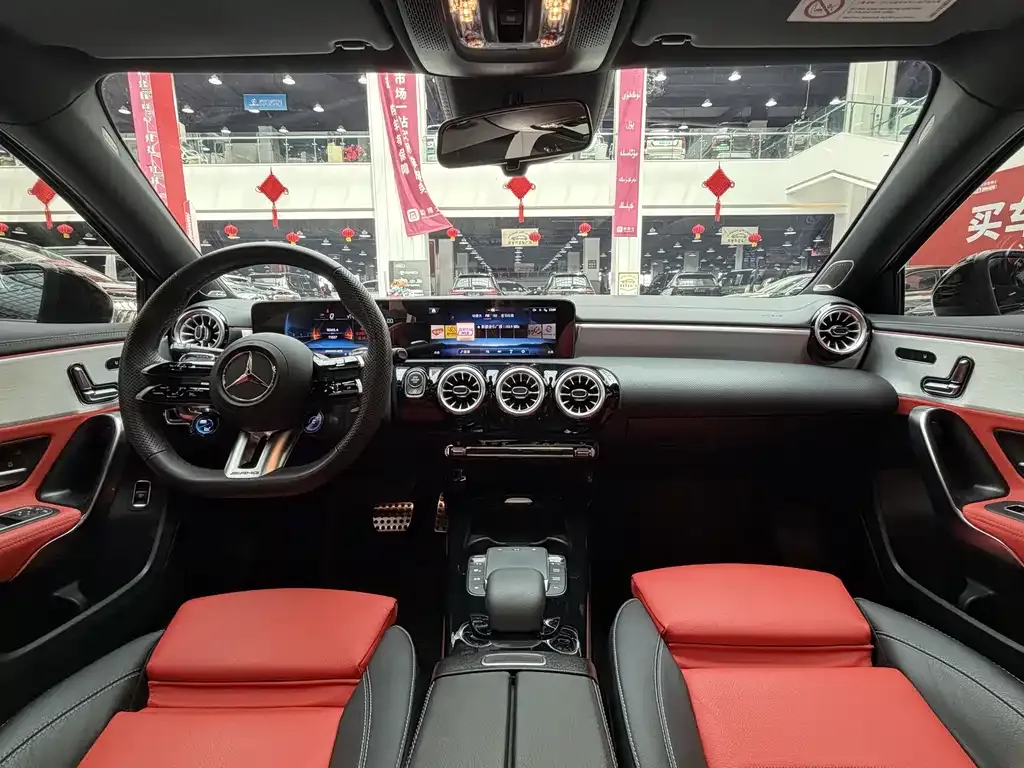 Mercedes-Benz A-Class AMG — фото 9