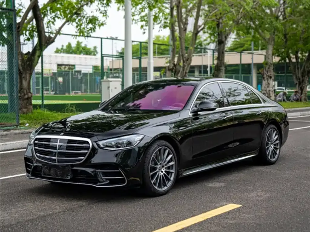 Mercedes-Benz S-Class — фото 1