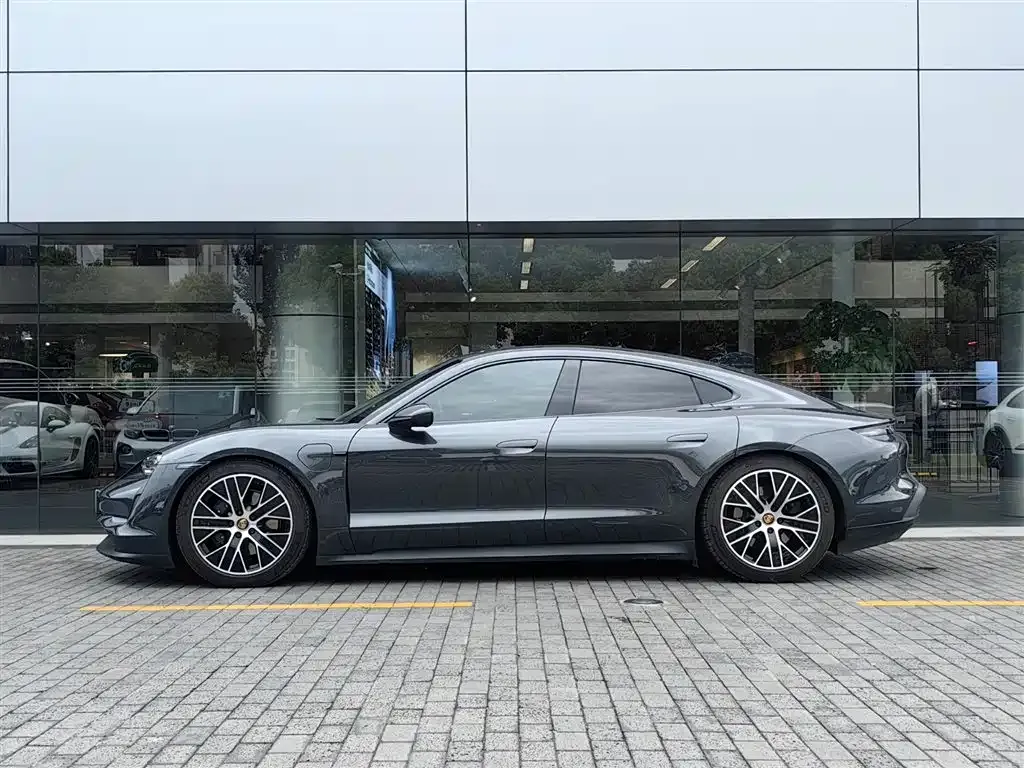 Porsche Taycan 2022 из CN, фото 8