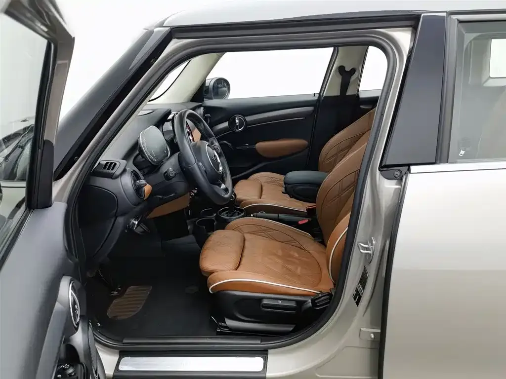 MINI Cooper (3-door) 2021 из CN, фото 9