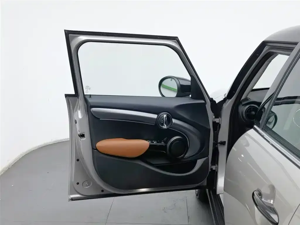 MINI Cooper (3-door) 2021 из CN, фото 5