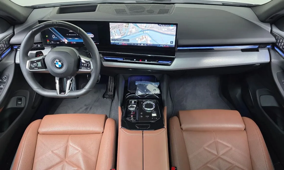 BMW 5-Series 2024 из KR, фото 4