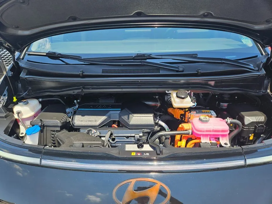 Hyundai Staria 2025 из KR, фото 4