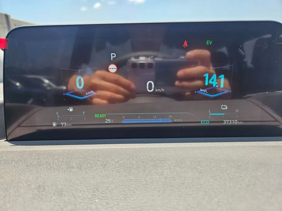 Hyundai Staria 2025 из KR, фото 2